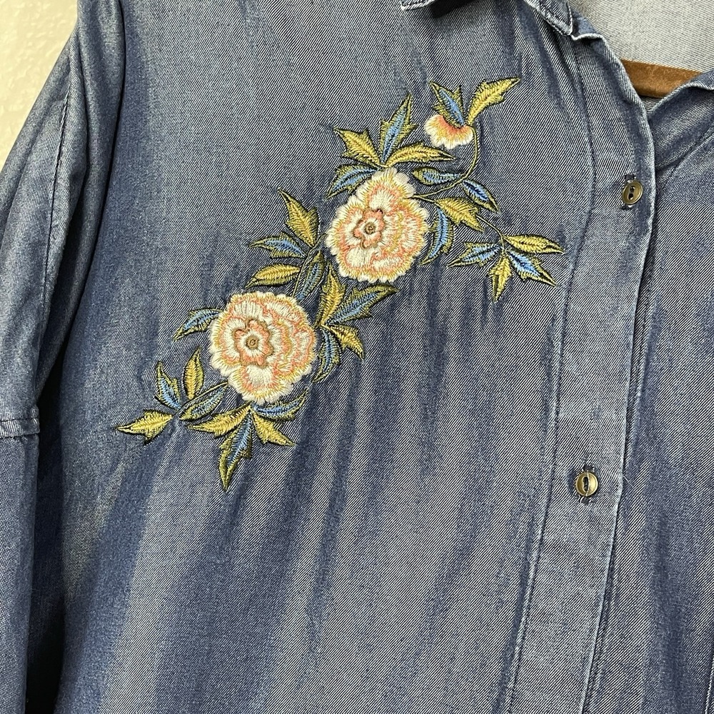Zara‎ Oversized Batwing Denim Chambray Embroidered Tunic Women's Size M Western - Picture 6 of 10